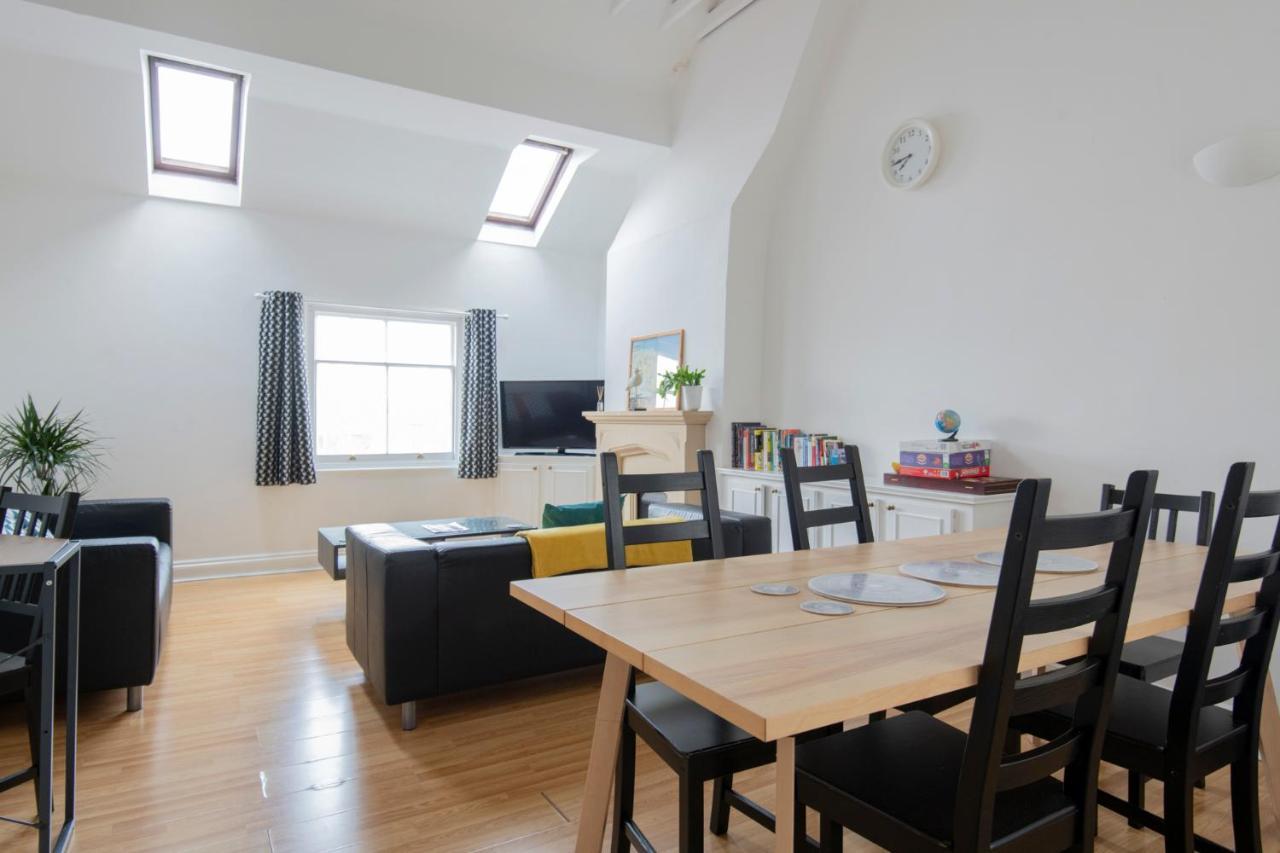 Fantastic 3 Bed Brighton House- Sleeps 6- Superfast Wifi And Garage Apartment Екстериор снимка